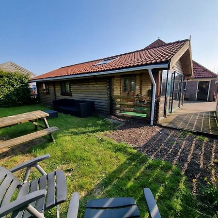 Finse Woning Op Camping De Tulpenweide Breezand Екстериор снимка