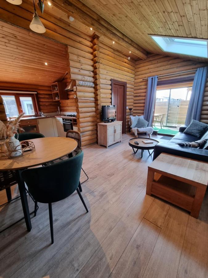Finse Woning Op Camping De Tulpenweide Breezand Екстериор снимка