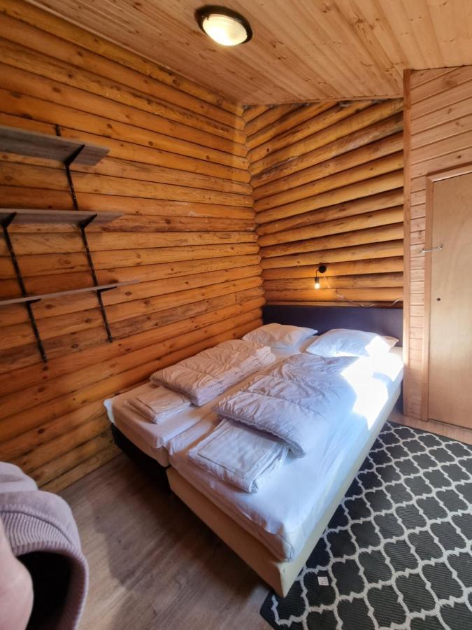 Finse Woning Op Camping De Tulpenweide Breezand Екстериор снимка